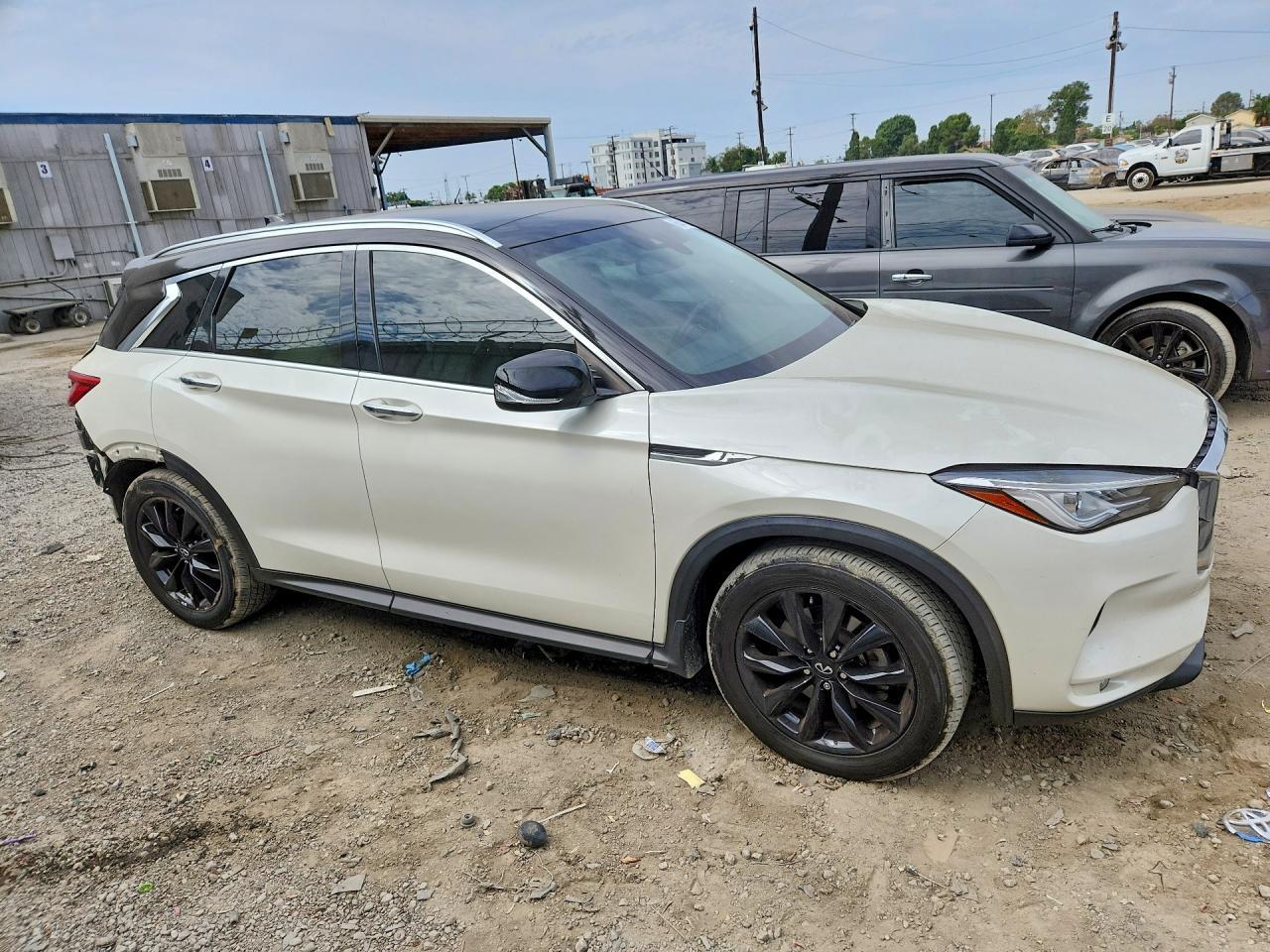 2021 Infiniti Qx50 Luxe - Image 4