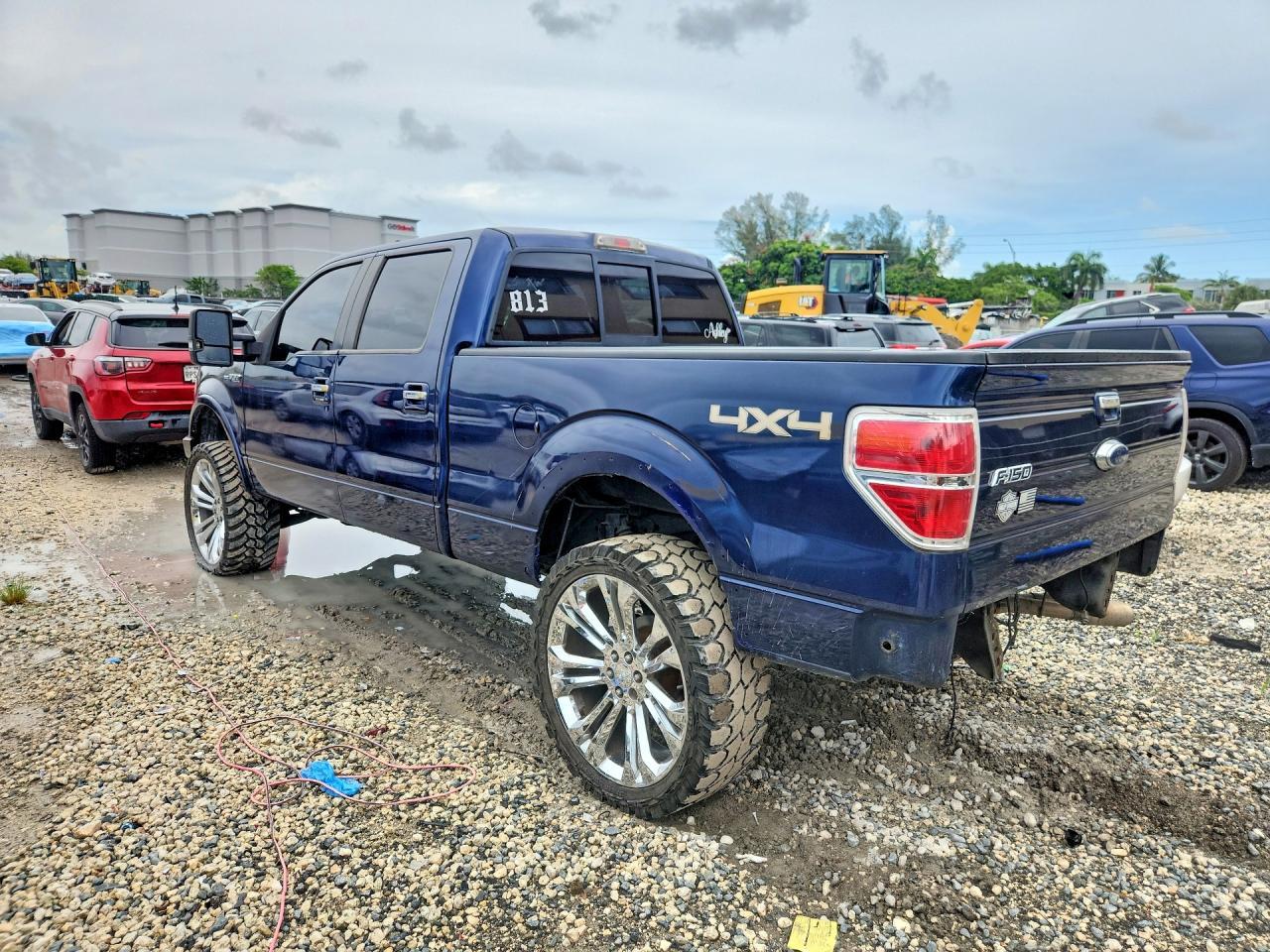 2011 Ford F150 Supercrew - Фото 2