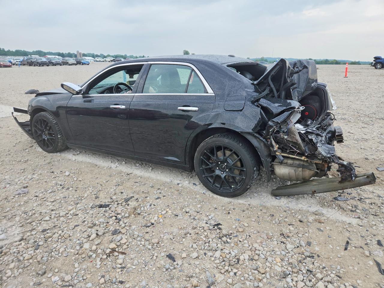 2012 Chrysler 300C - Image 2