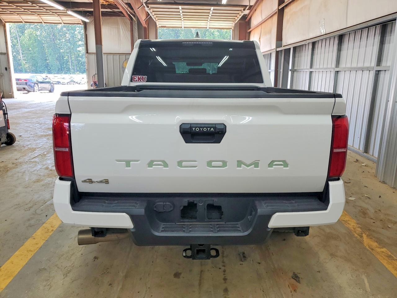 2024 Toyota Tacoma - Фото 6