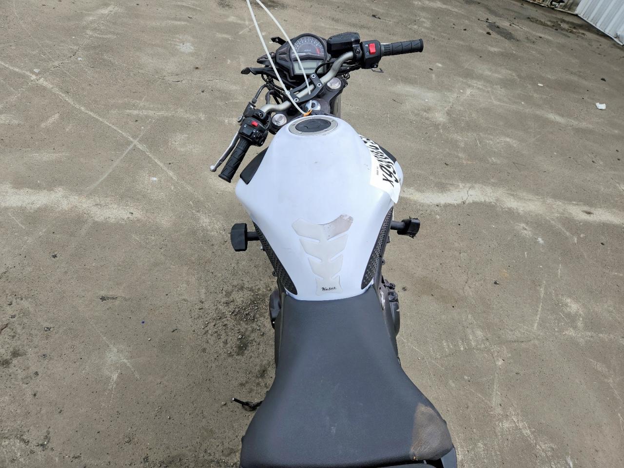 2015 Kawasaki Ex650 F - Image 6