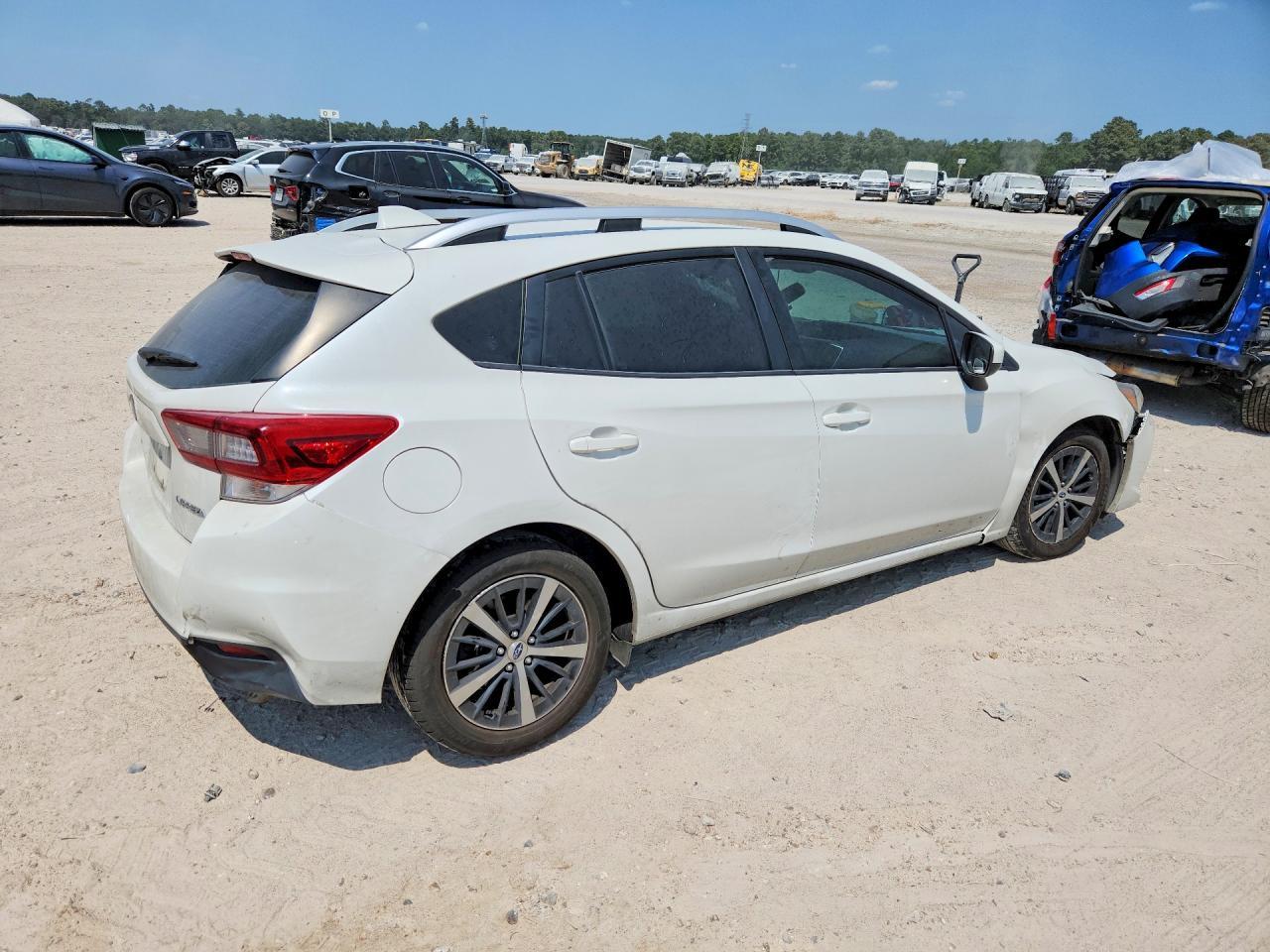 2022 Subaru Impreza 4W - Фото 3