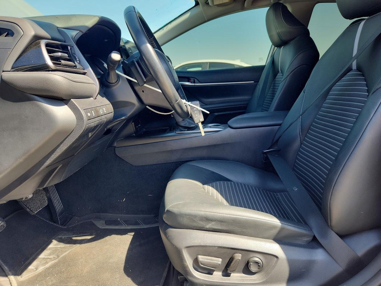 2023 Toyota Camry Se - Фото 7