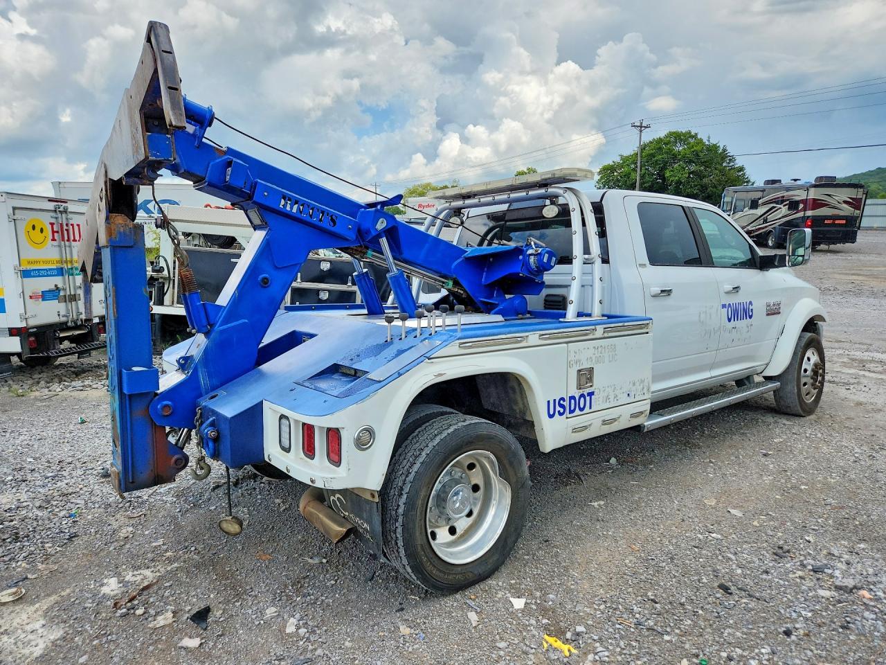 2015 Ram 5500 - Image 3