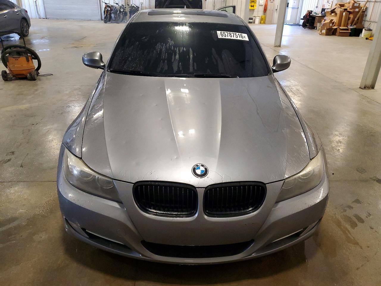 2011 BMW 335 I - Image 5