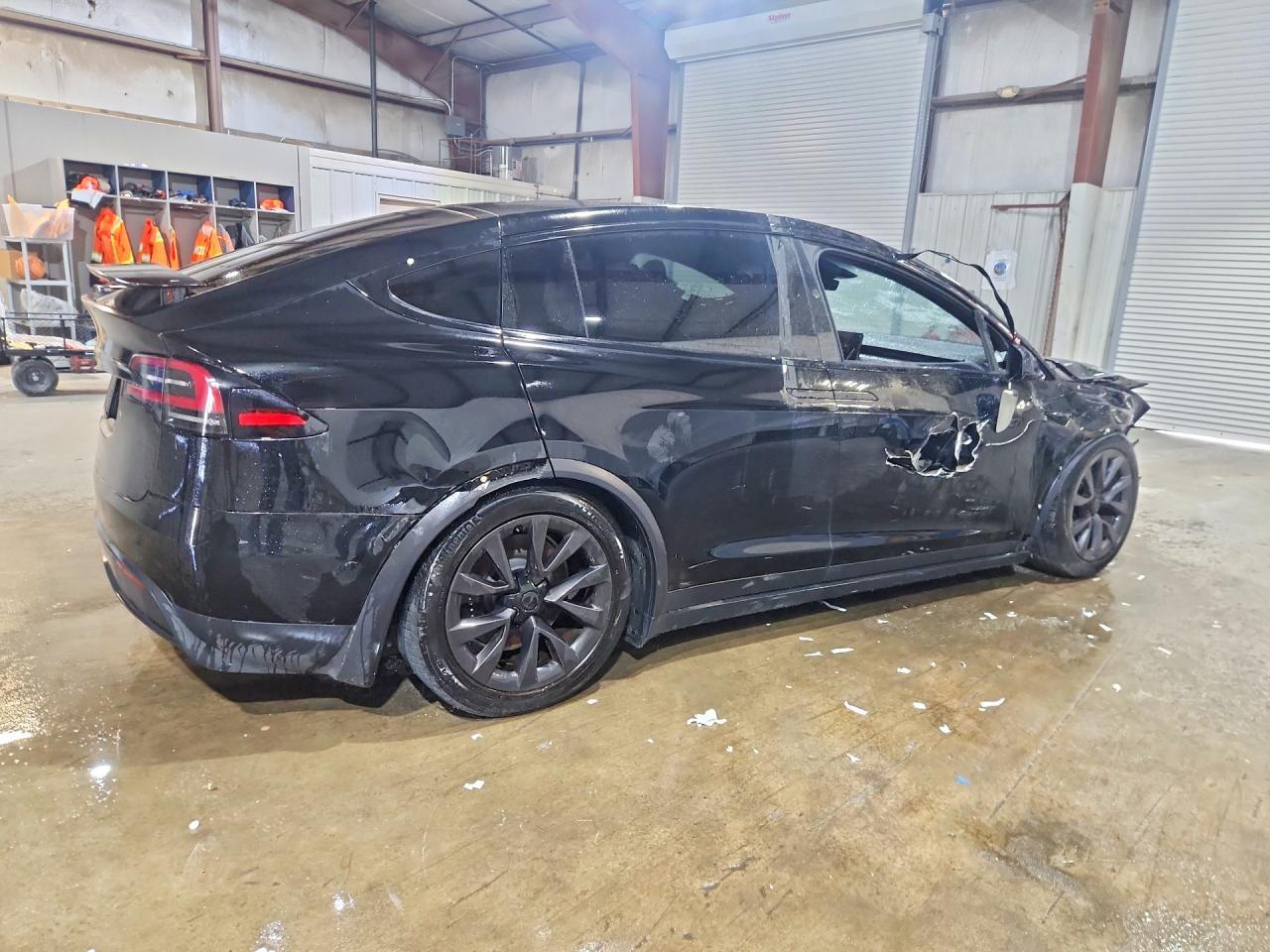 2024 Tesla Model X - Image 3