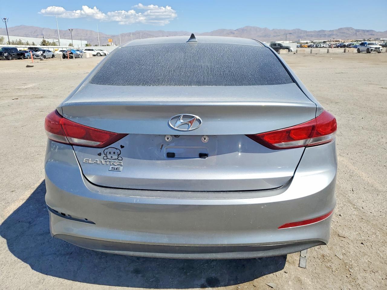2017 Hyundai Elantra Se - Фото 6