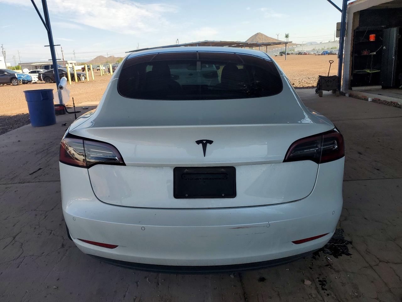 2021 Tesla Model 3 - Фото 6
