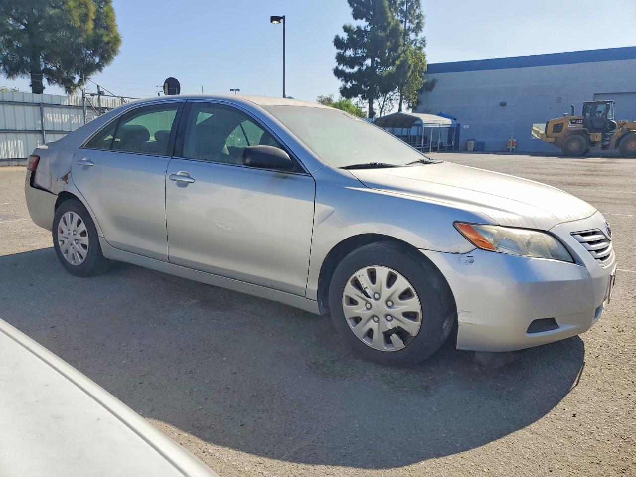 2007 Toyota Camry Le - Image 4