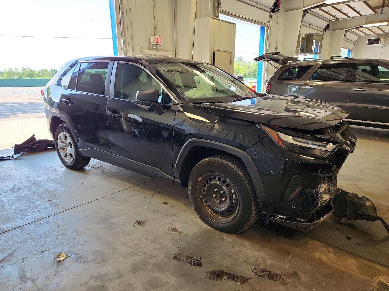 2025 Toyota Rav4 Le - Фото 4