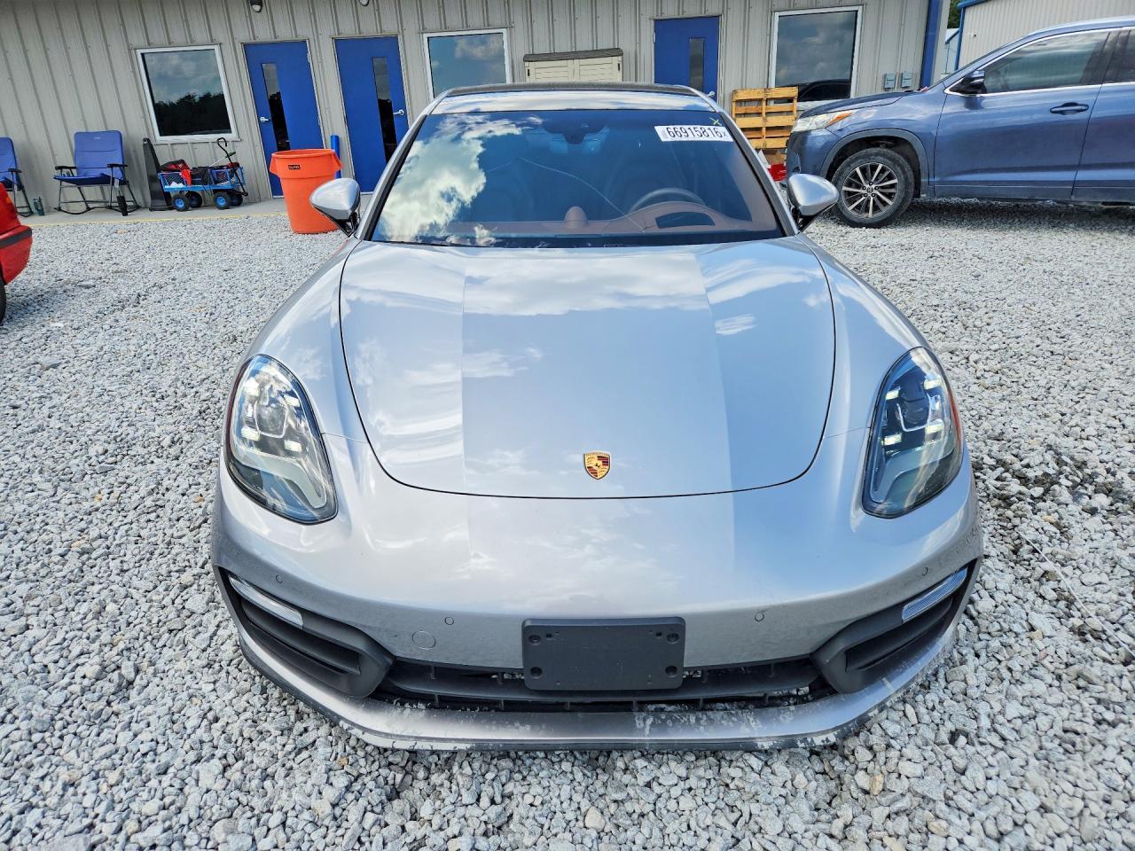 2021 Porsche Panamera 4S - Image 5