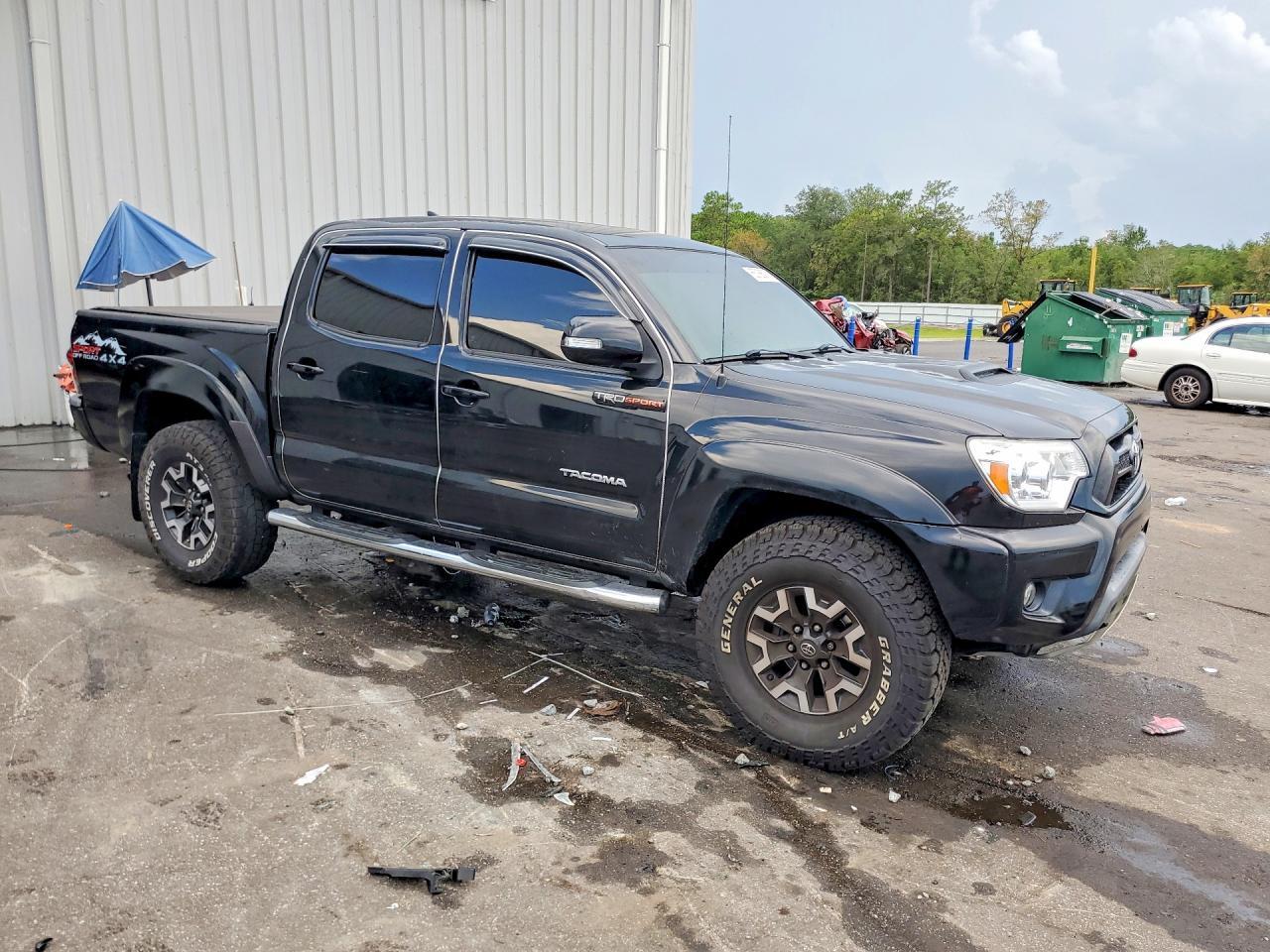 2015 Toyota Tacoma V6 - Фото 4