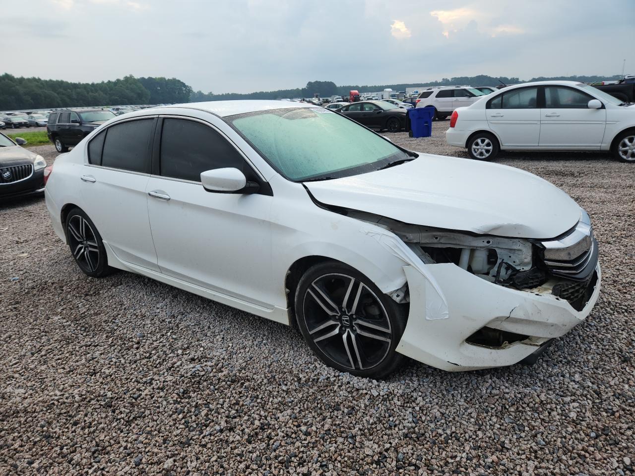 2016 Honda Accord Sport - Image 4