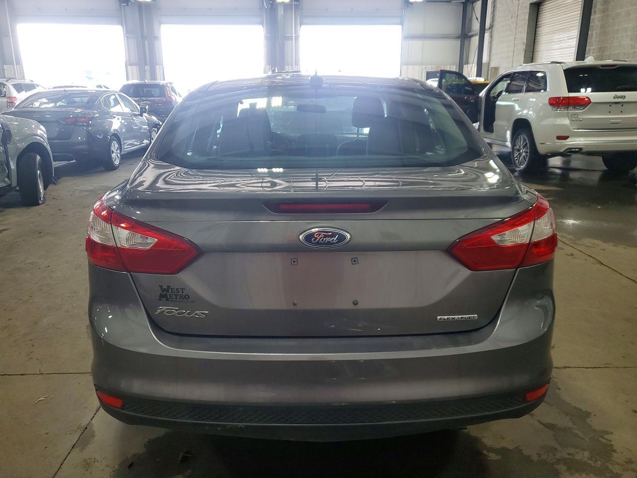 2014 Ford Focus S - Фото 6