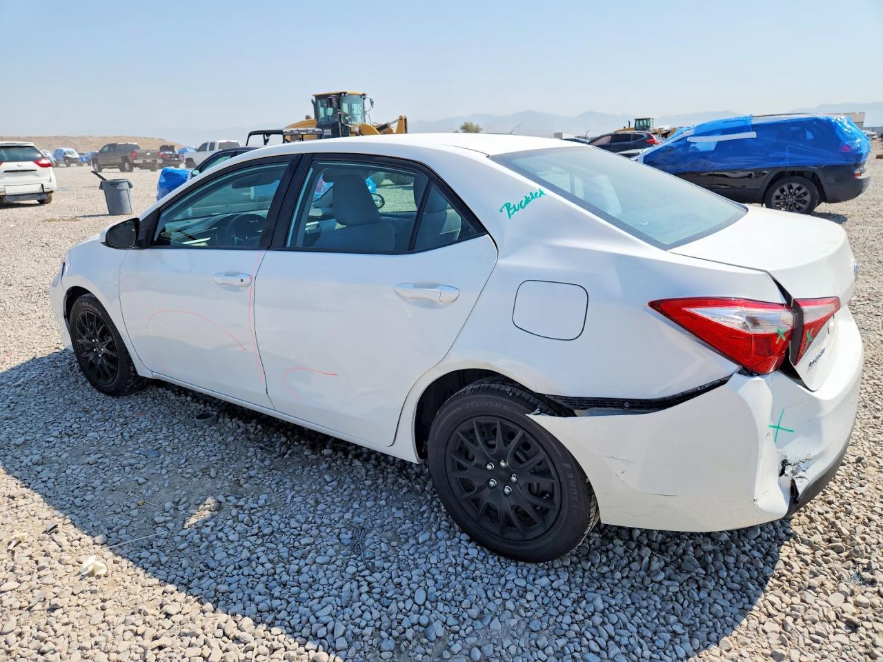 2014 Toyota Corolla Le - Фото 2