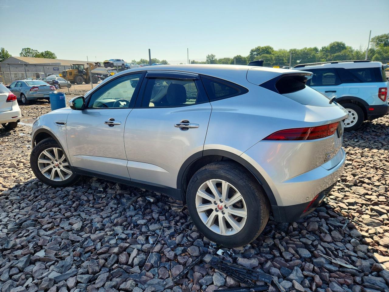 2020 Jaguar E-Pace - Фото 2