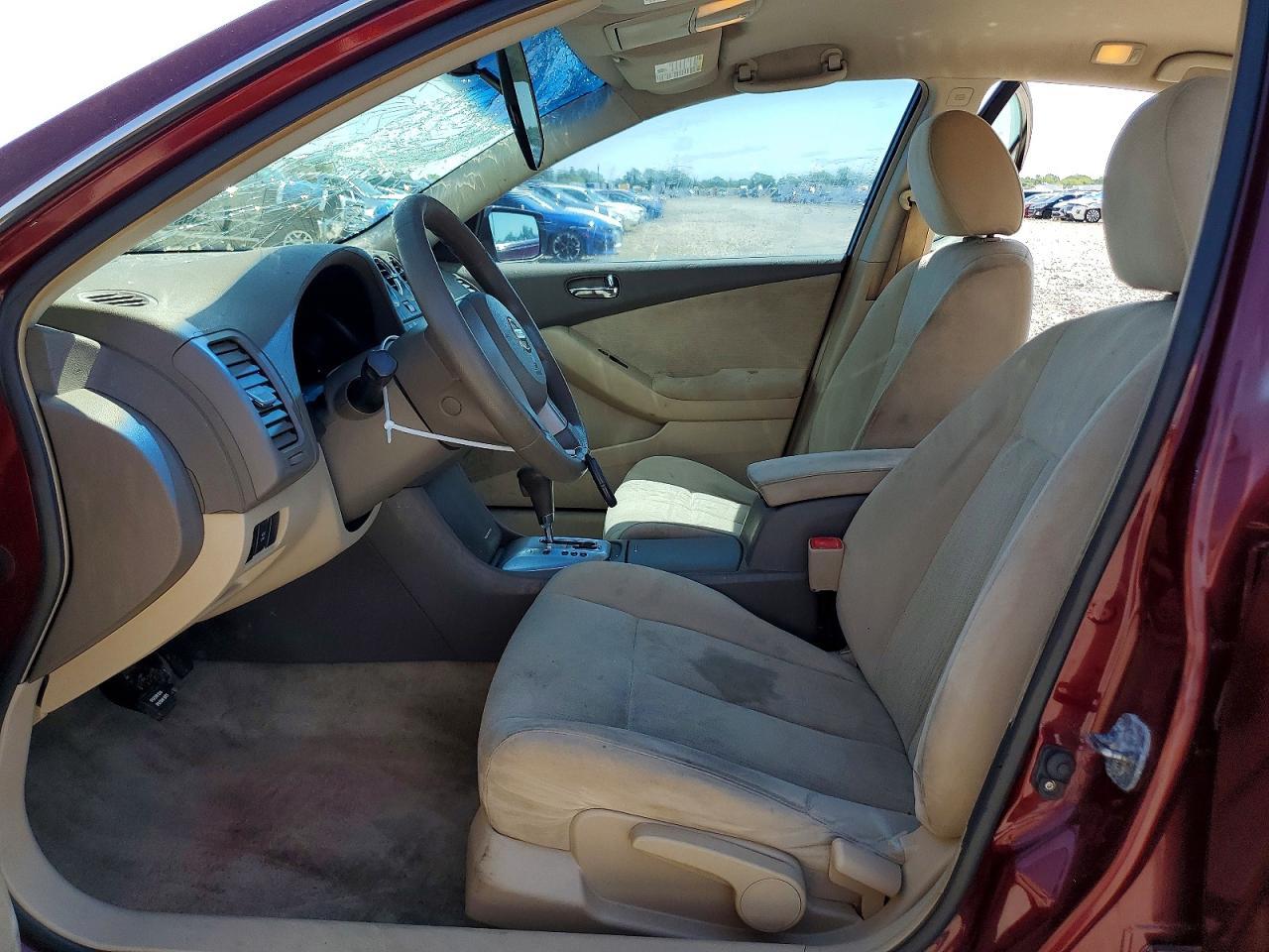 2010 Nissan Altima 2.5 - Фото 7
