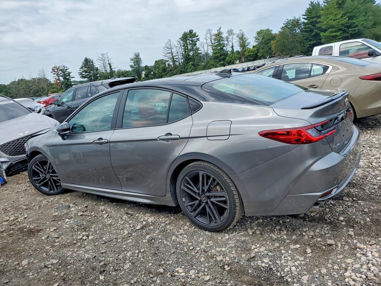 2025 Toyota Camry Xse - Фото 2