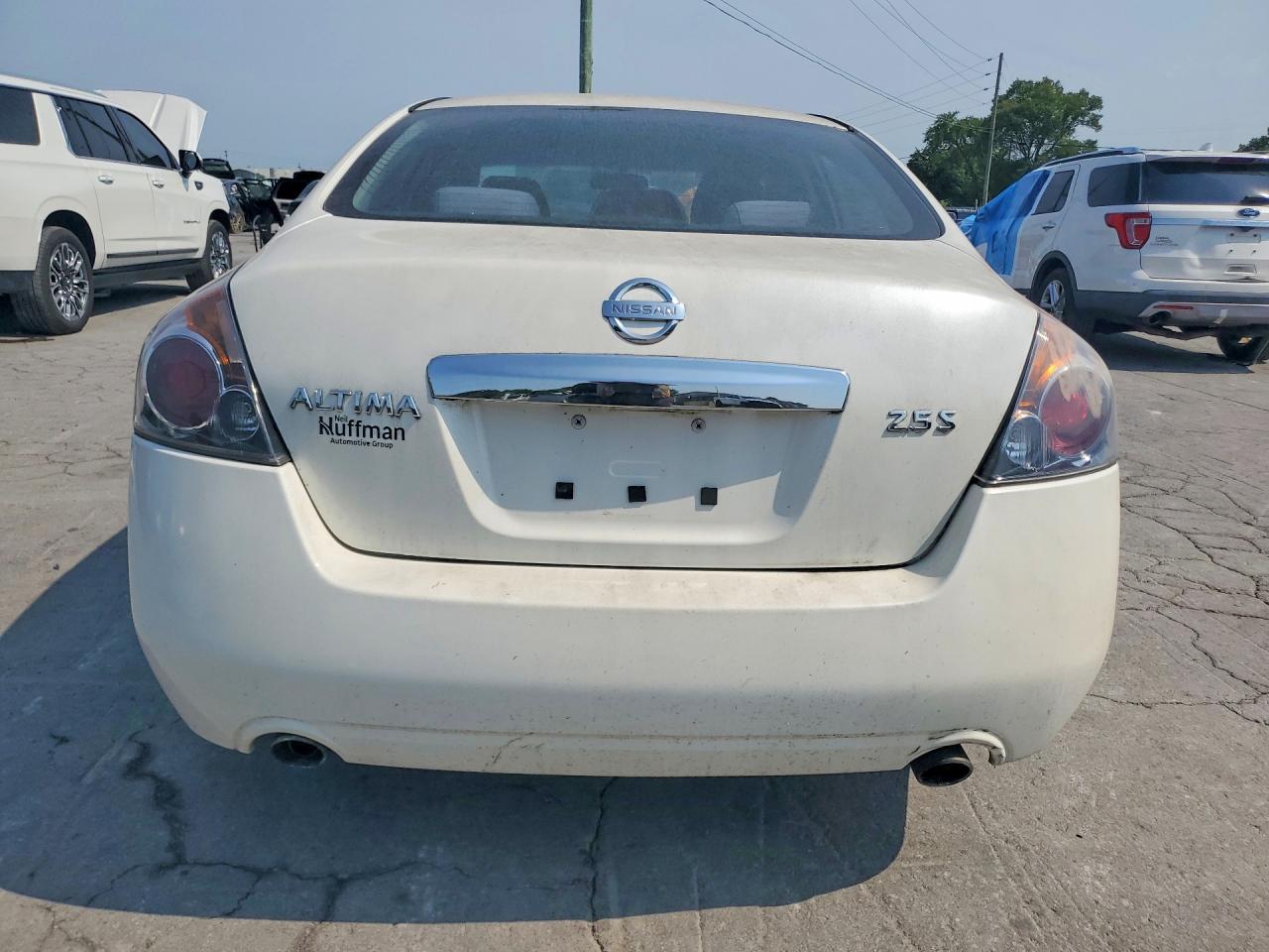 2010 Nissan Altima 2.5 - Фото 6