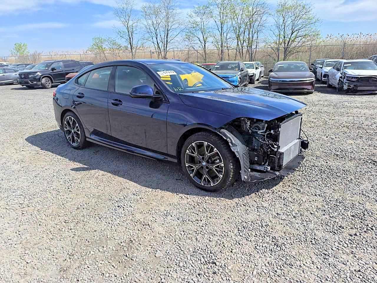 2026 BMW 228Xi - Фото 3