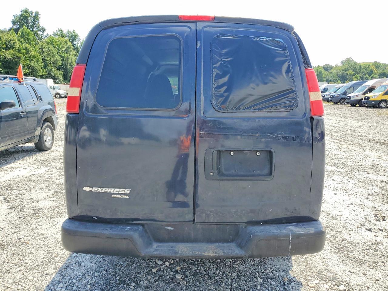 2014 Chevrolet 1500 Regular Cab 117 - Фото 6