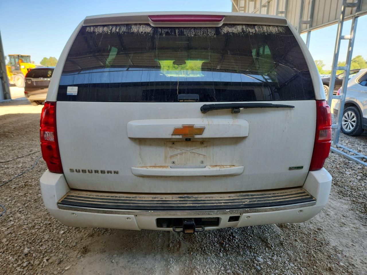 2011 Chevrolet Suburban K1500 Ltz - Фото 6