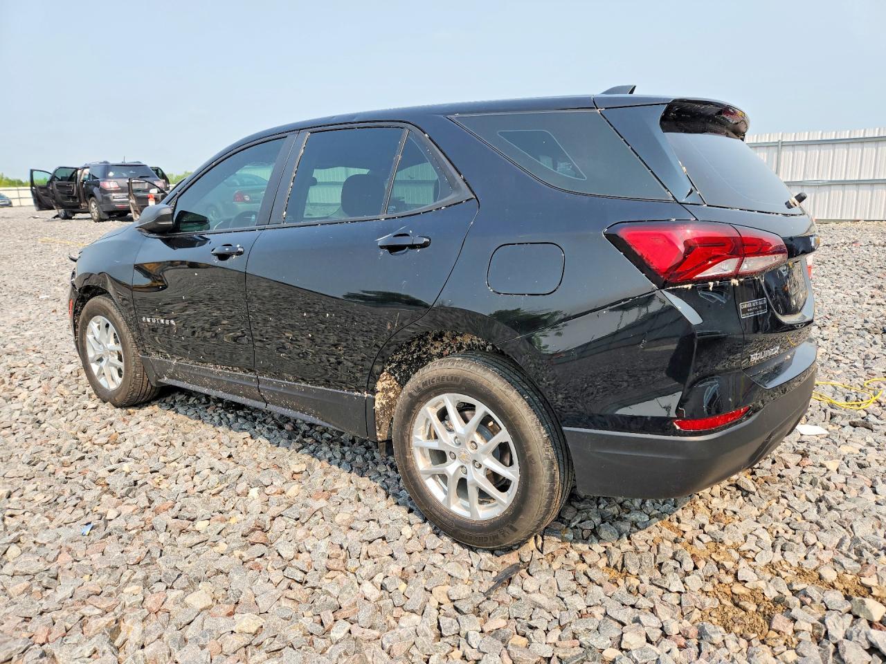 2024 Chevrolet Equinox Ls - Image 2