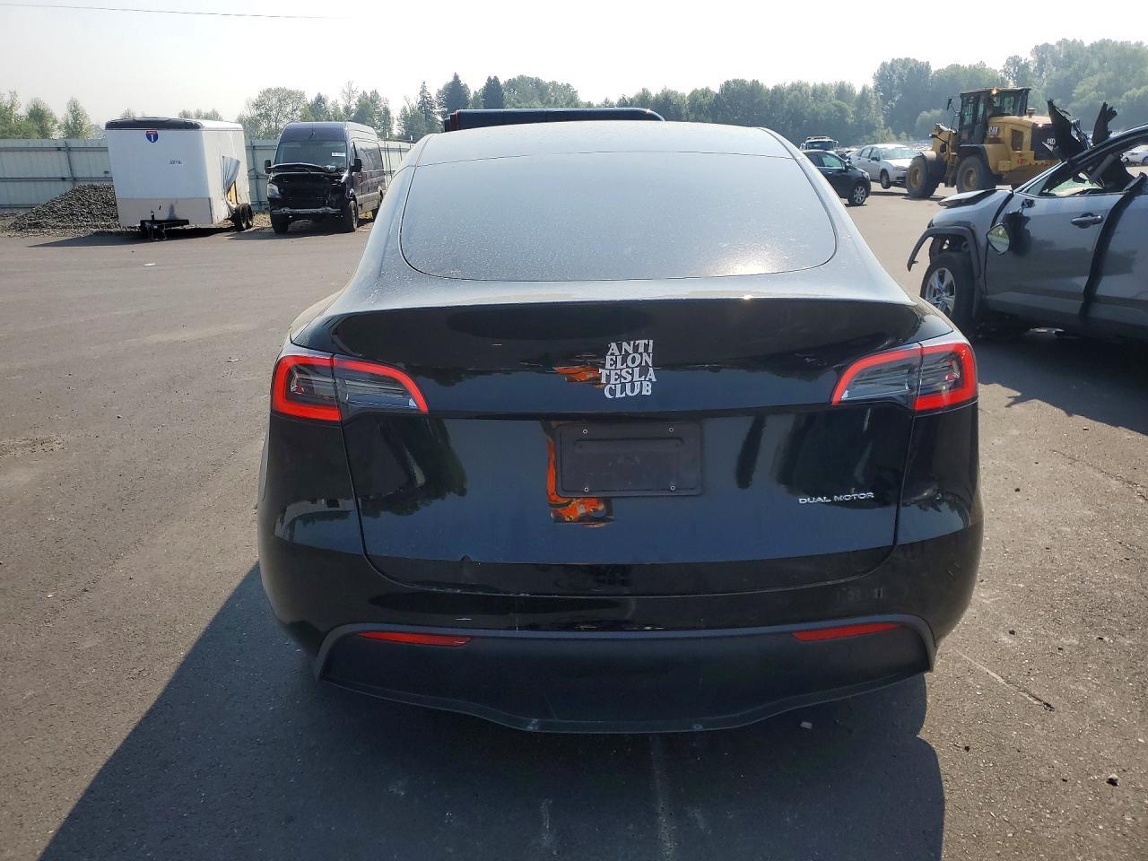 2022 Tesla Model Y - Фото 6