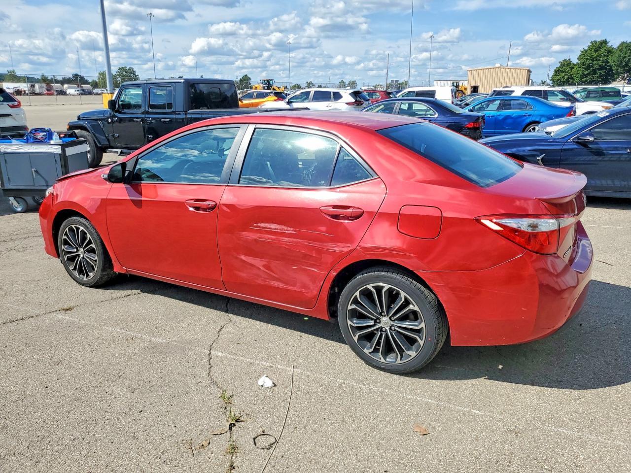 2016 Toyota Corolla S Plus - Фото 2