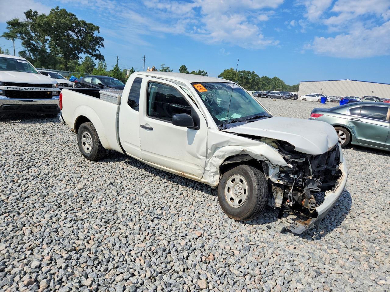 2016 Nissan Frontier S - Фото 4