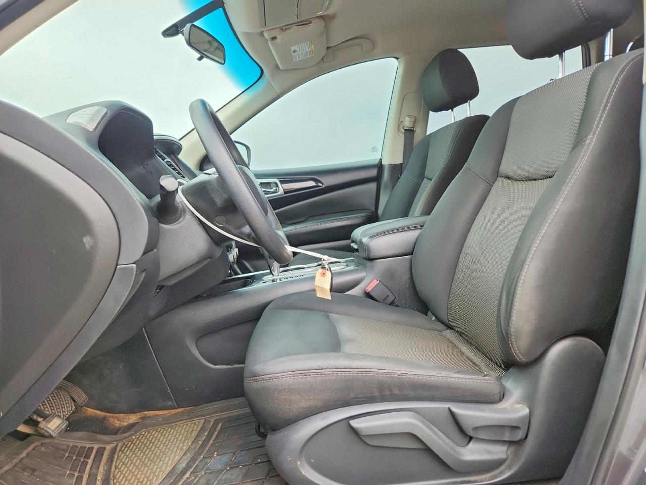 2018 Nissan Pathfinder S - Image 7