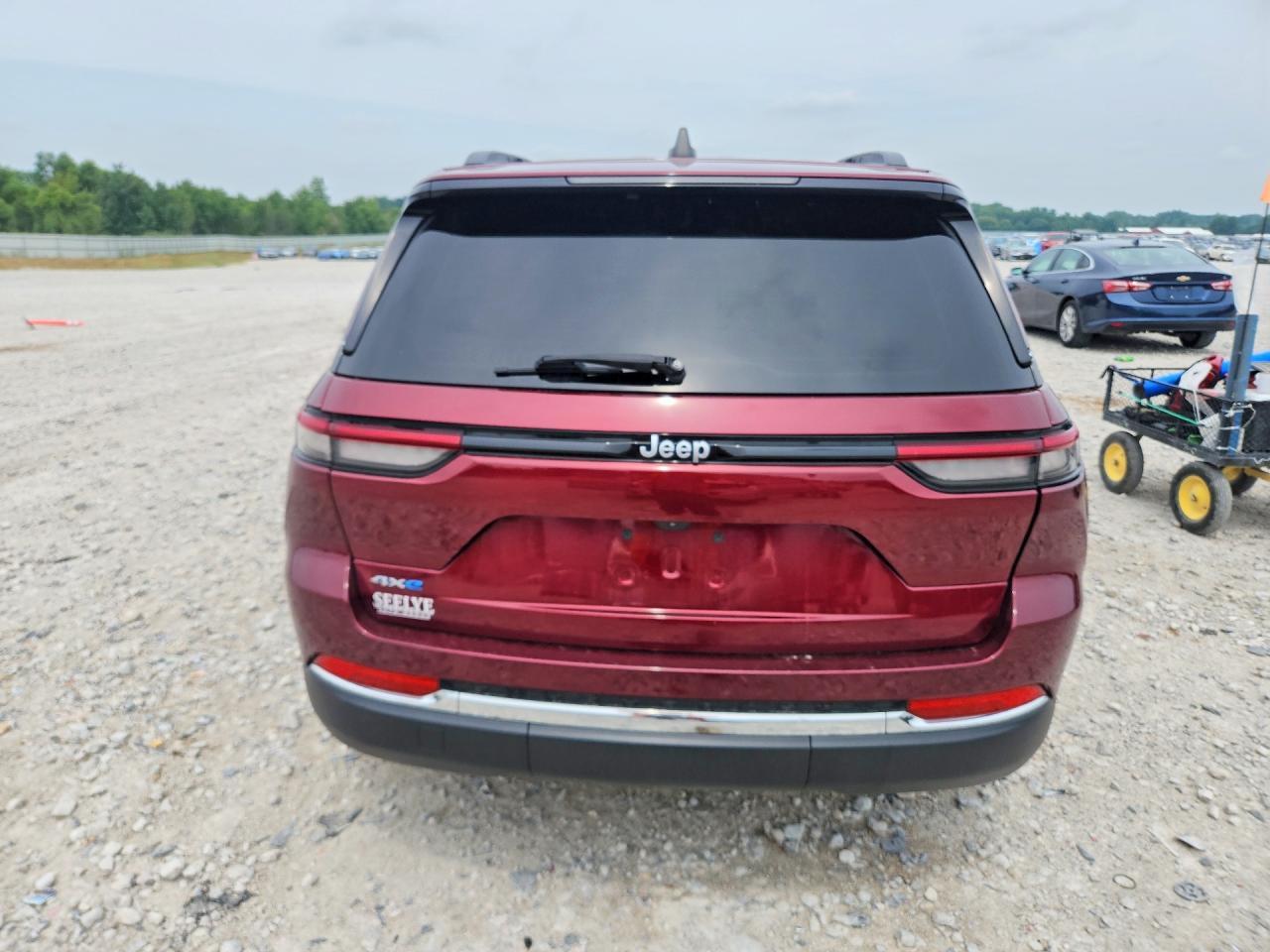 2024 Jeep Grand Cherokee Limited 4Xe - Image 6