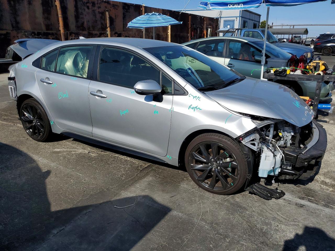 2025 Toyota Corolla Hybrid Se - Фото 4