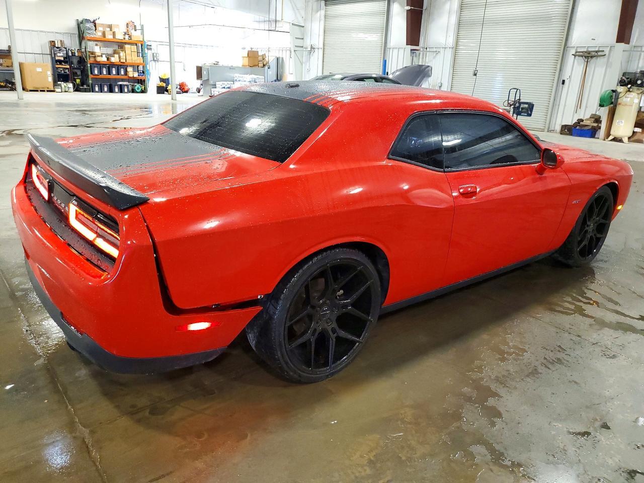 2015 Dodge Challenger Sxt - Фото 3