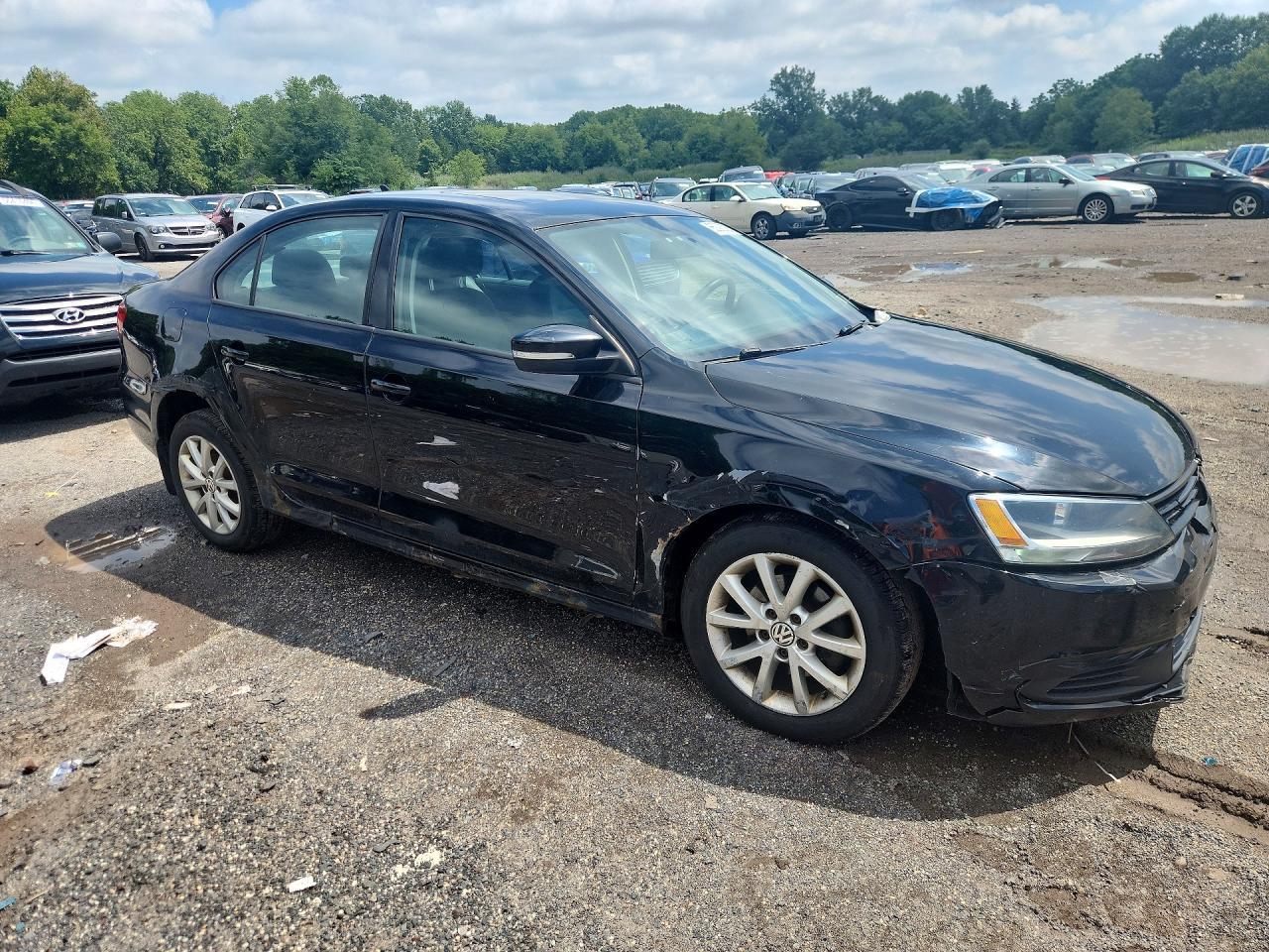 2012 Volkswagen Jetta - Фото 4