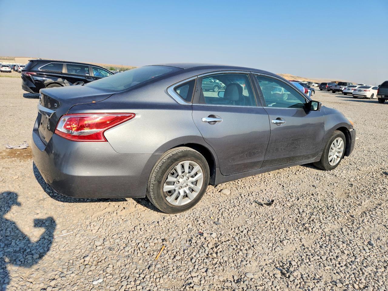 2015 Nissan Altima 2.5 S - Фото 3