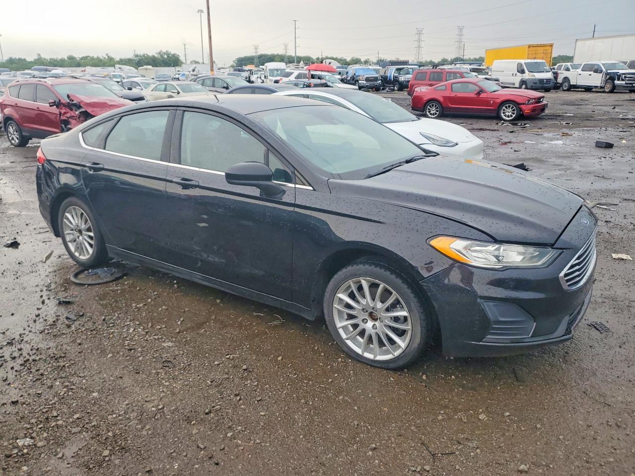 2020 Ford Fusion Se - Image 4