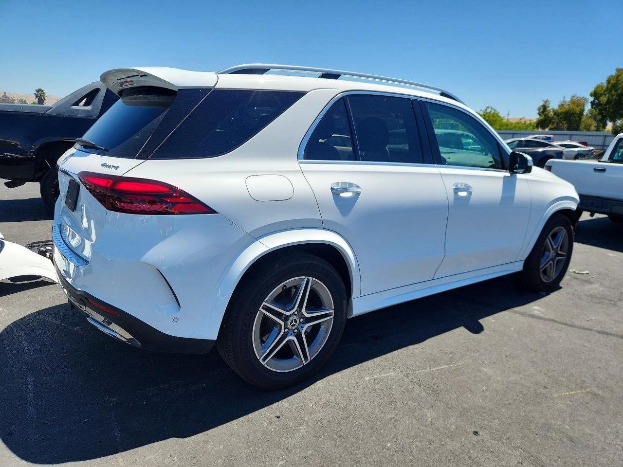 2026 Mercedes-Benz Gle 450 4Matic - Фото 3