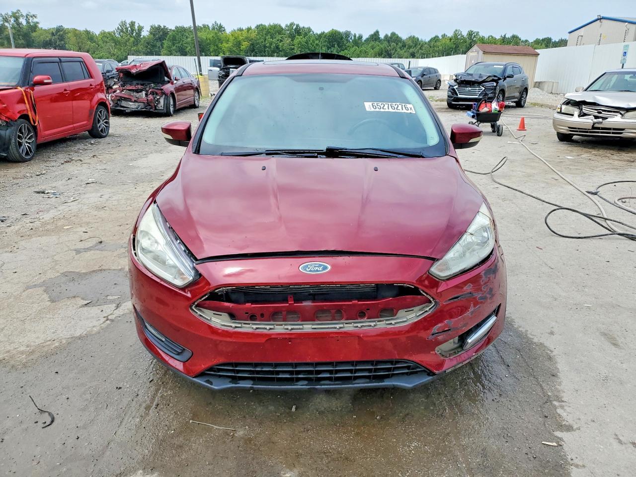 2017 Ford Focus Titanium - Image 5