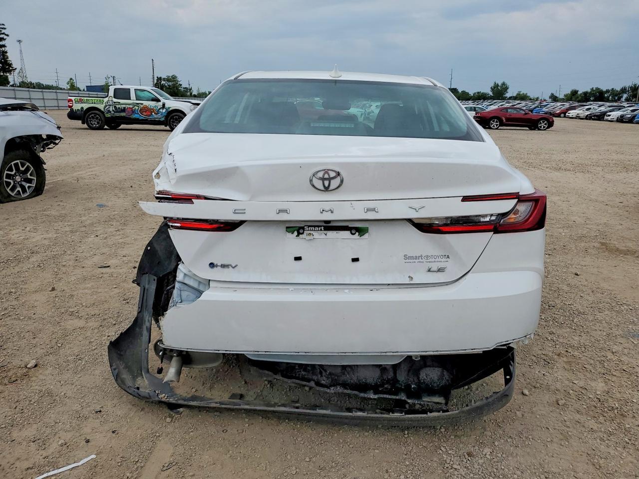 2026 Toyota Camry Le - Фото 6