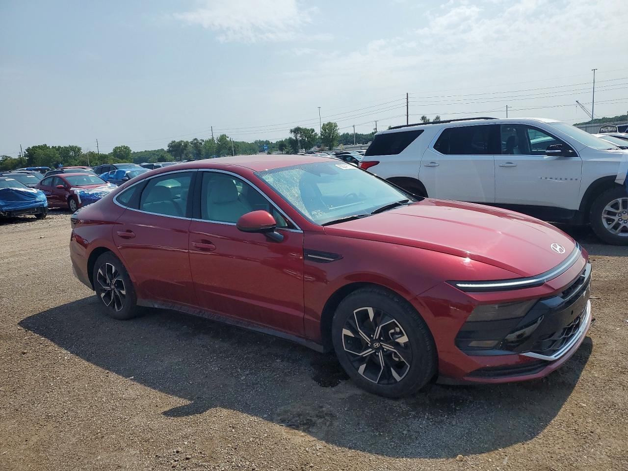 2025 Hyundai Sonata Sel - Image 4