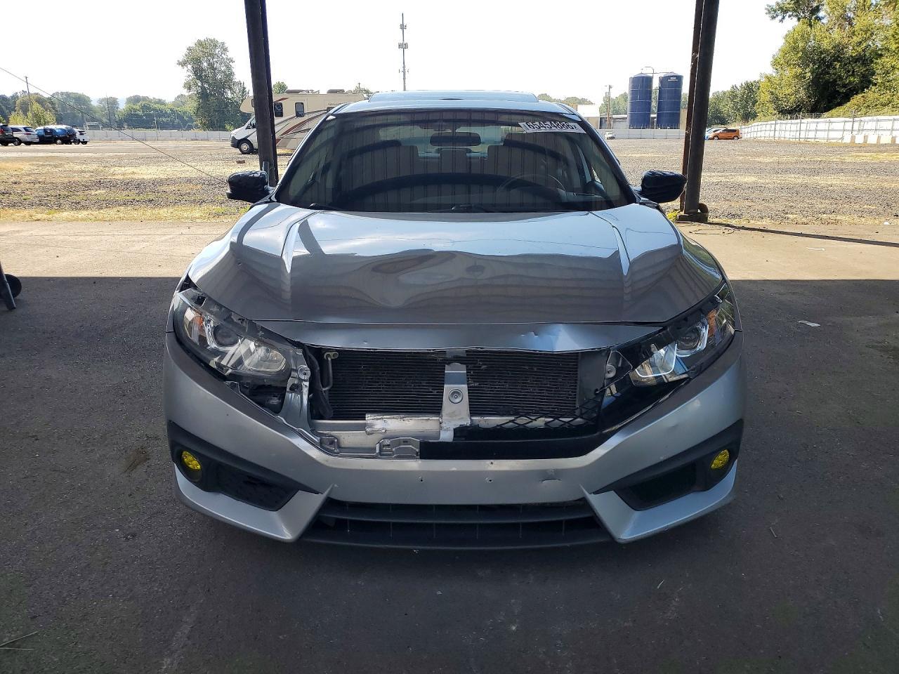 2018 Honda Civic Ex - Image 5