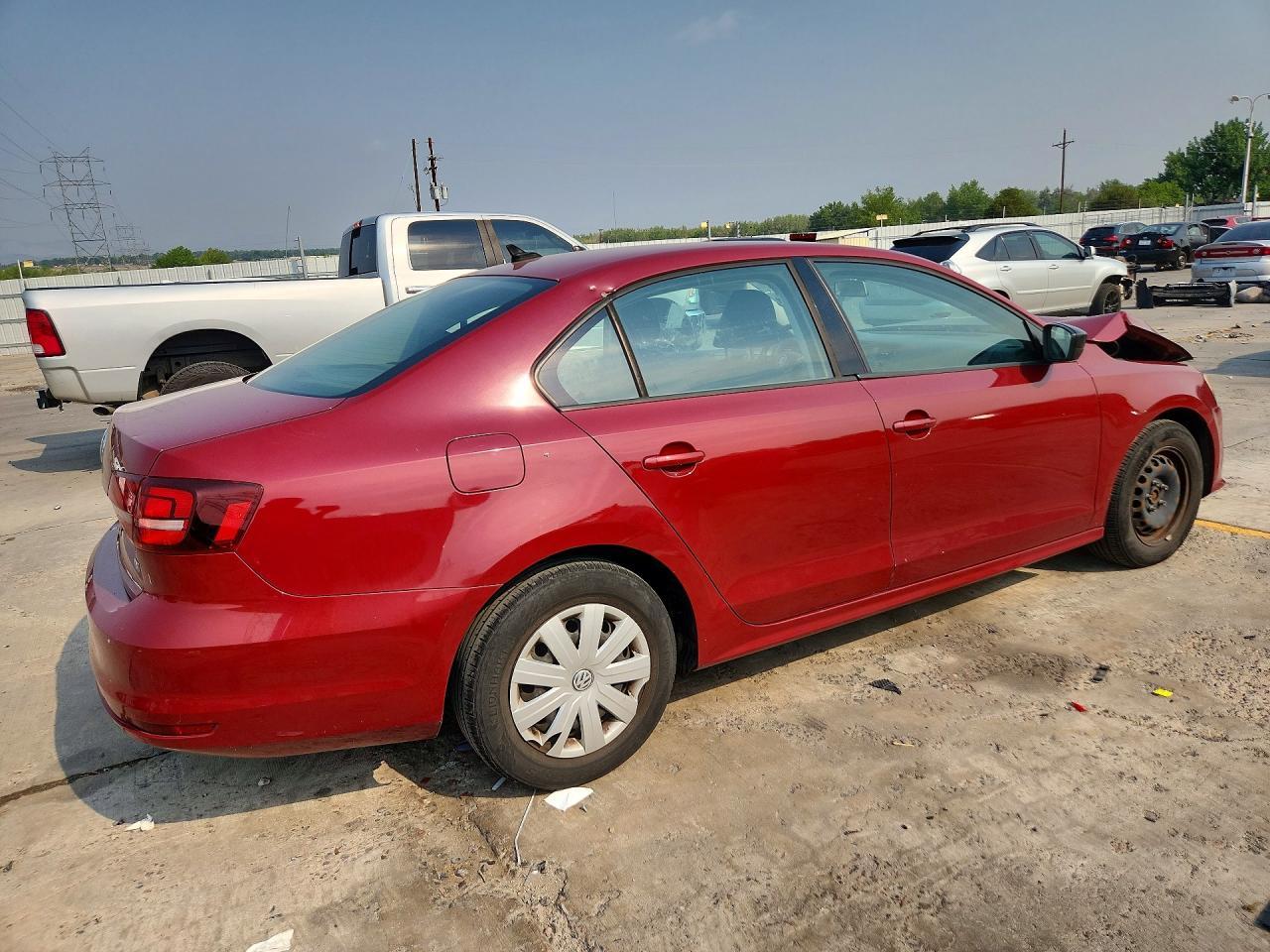 2016 Volkswagen Jetta S - Фото 3