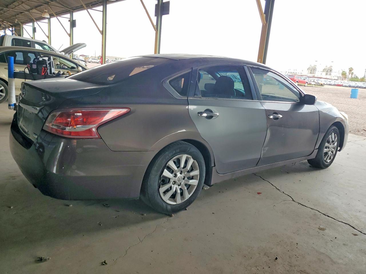 2013 Nissan Altima 2.5 - Фото 3