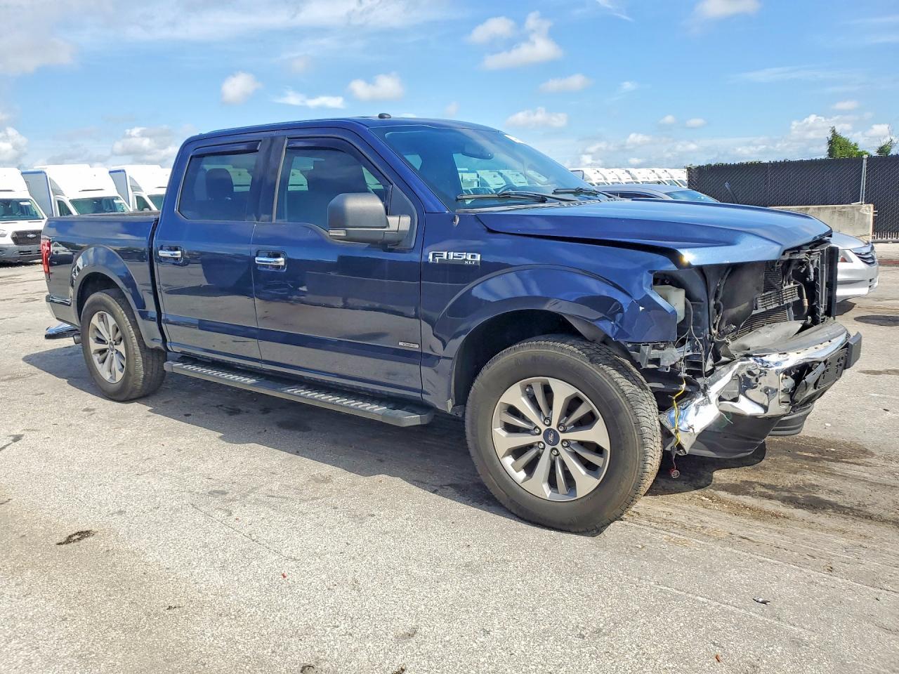 2017 Ford F150 Supercrew - Фото 4