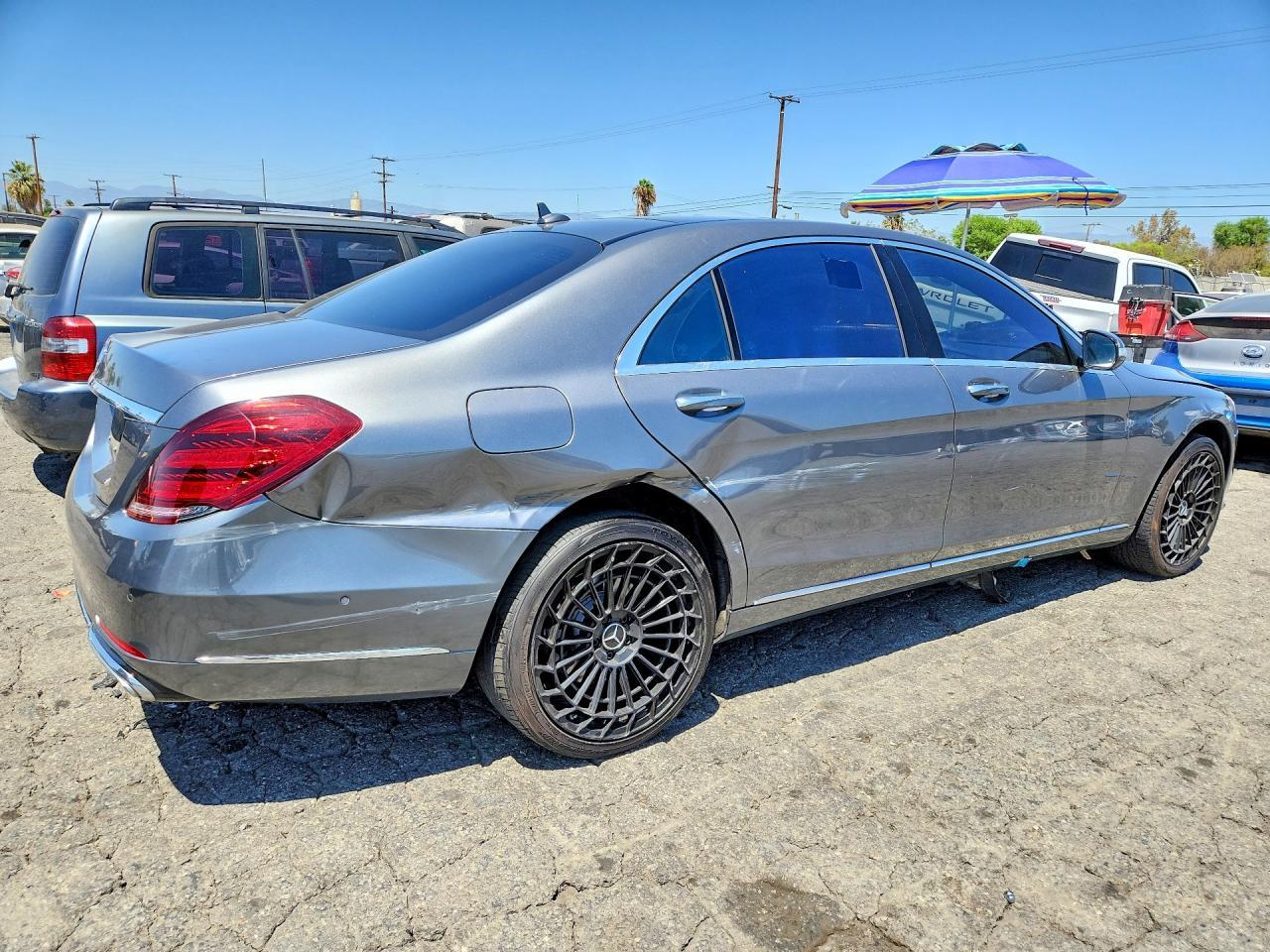 2020 Mercedes-Benz S 560 - Фото 3