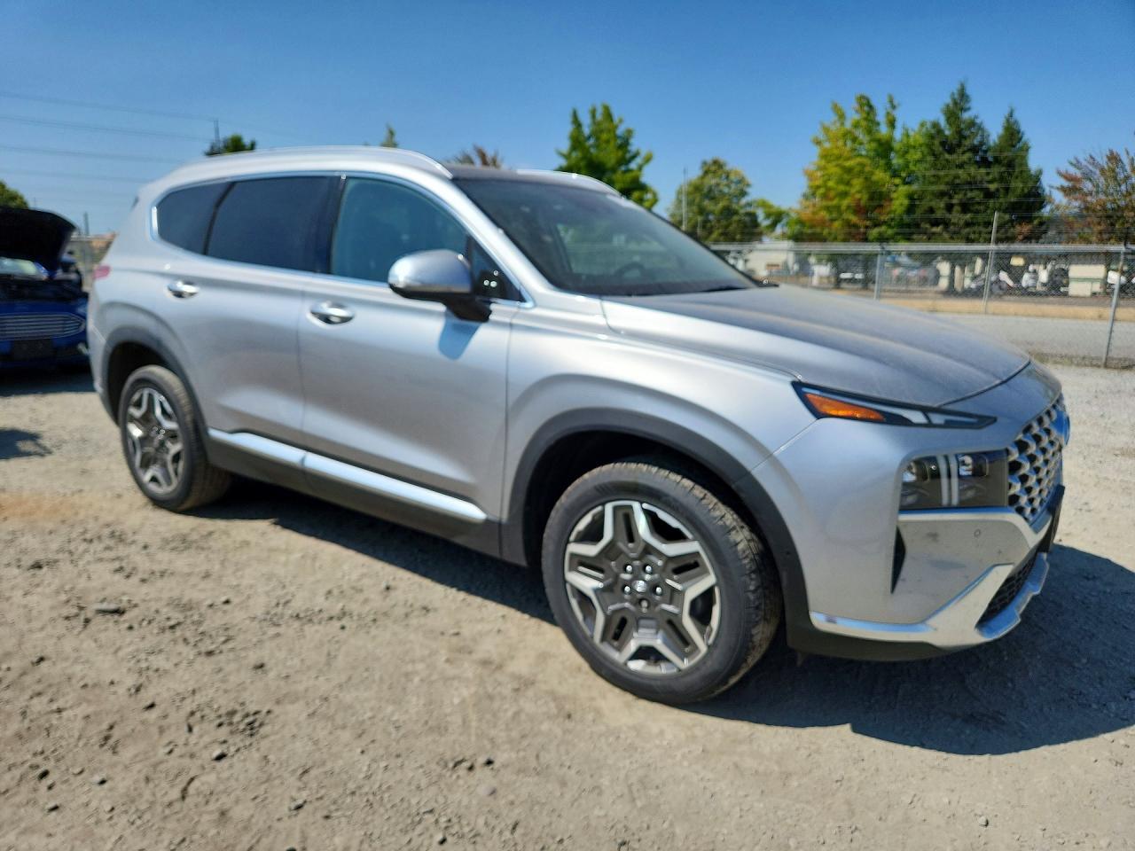 2023 Hyundai Santa Fe Limited - Image 4