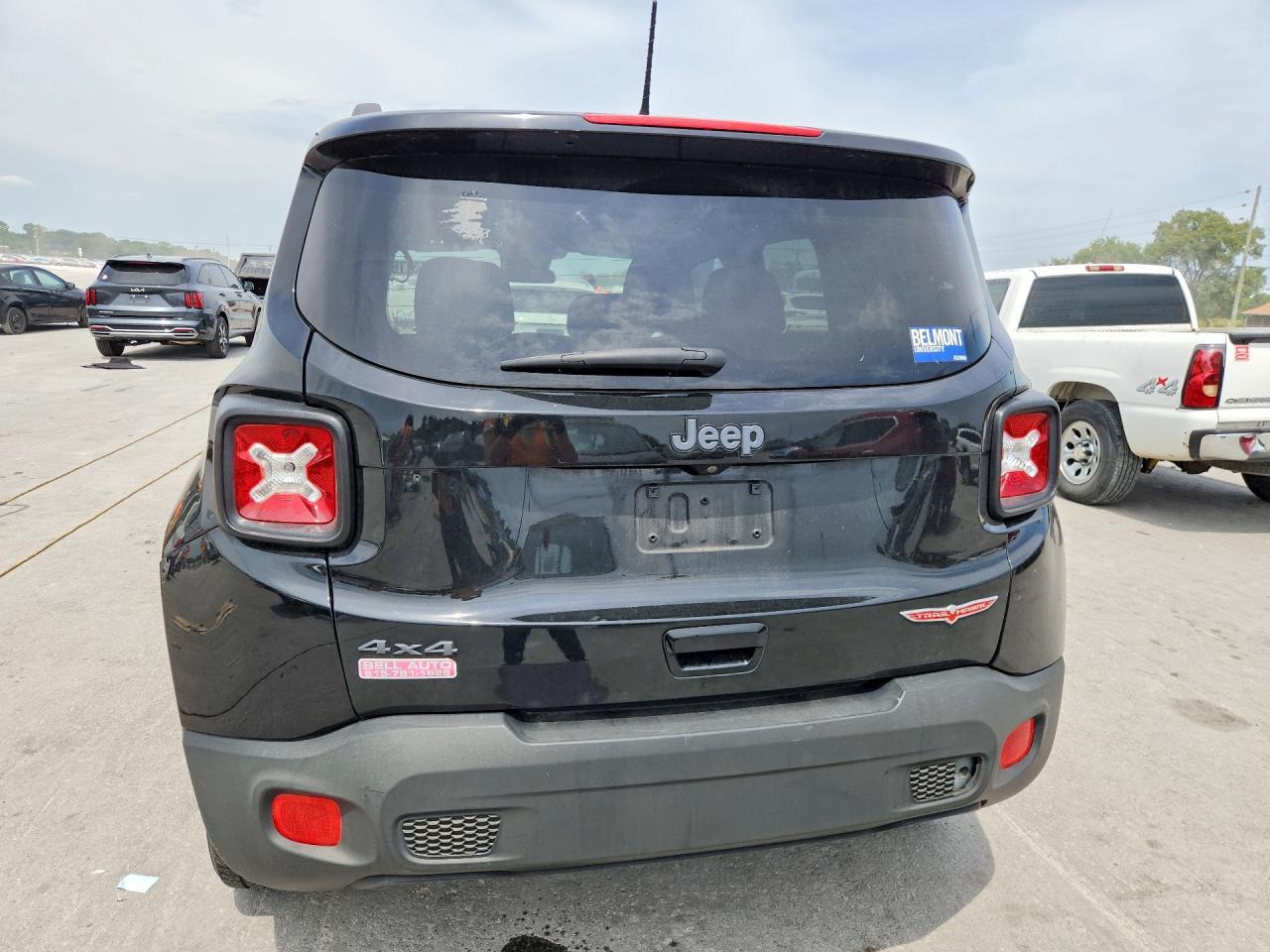 2015 Jeep Renegade Latitude - Фото 6