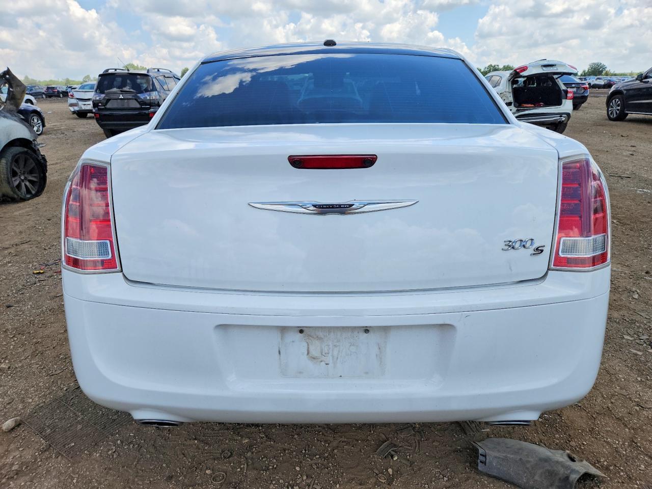 2013 Chrysler 300 S - Фото 6