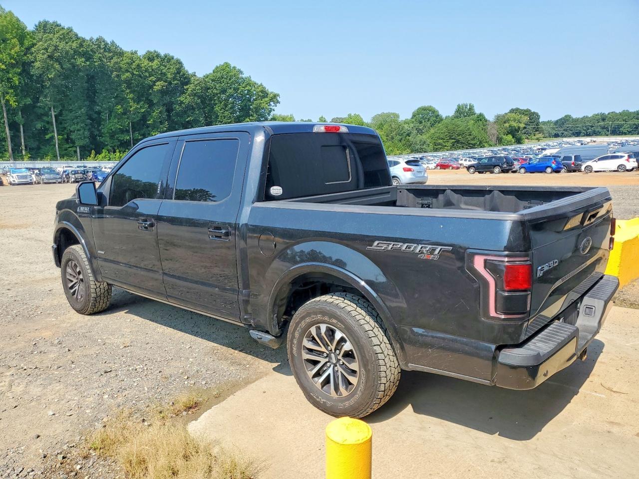 2015 Ford F150 Super Cab - Фото 2
